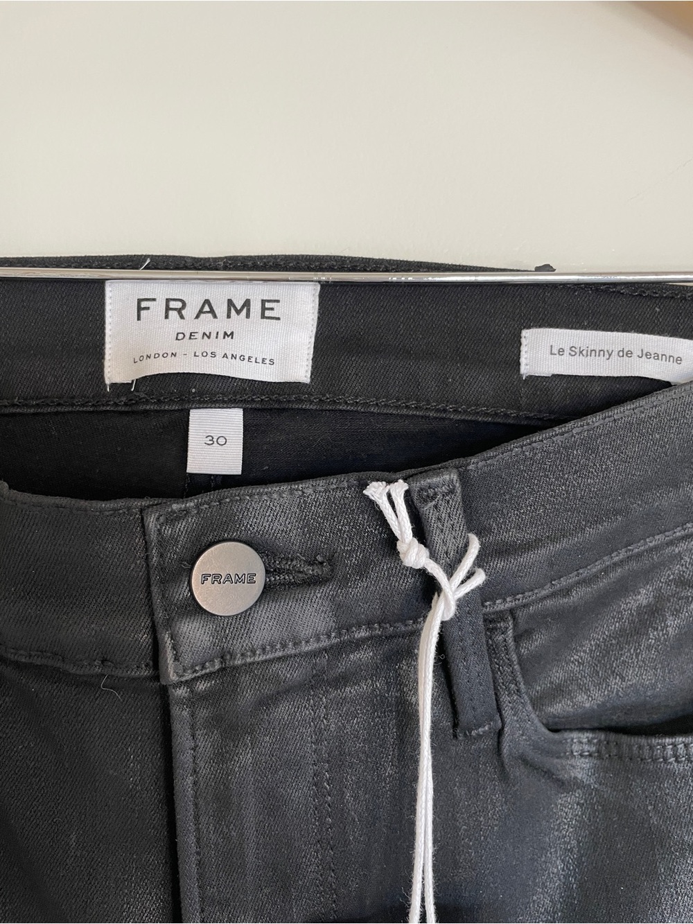 FRAME Le Skinny de Jeanne mid-rise skinny fit coated black size 30 - Picture 5 of 7